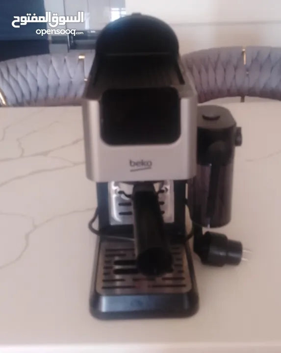 ماكينة تحضير الإسبريسو  استعمال اسبوع  CaffeExperto CE4500 CEP 5304 X