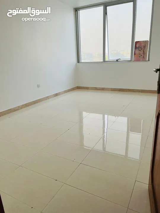 Male and Female for Closed Partition, room available near Alain Mall