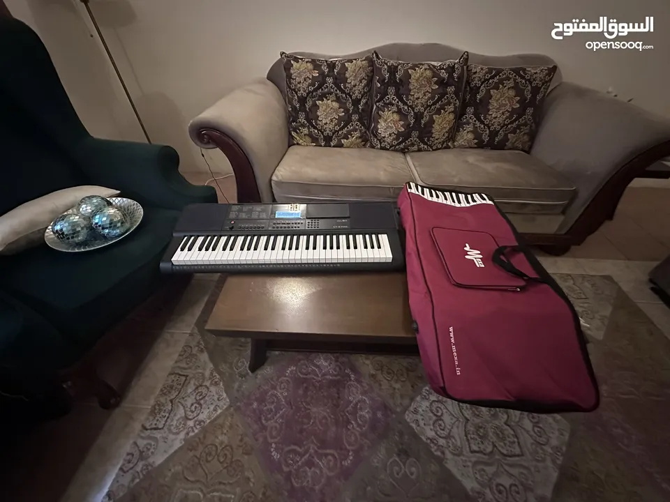 CT-X700 piano casio