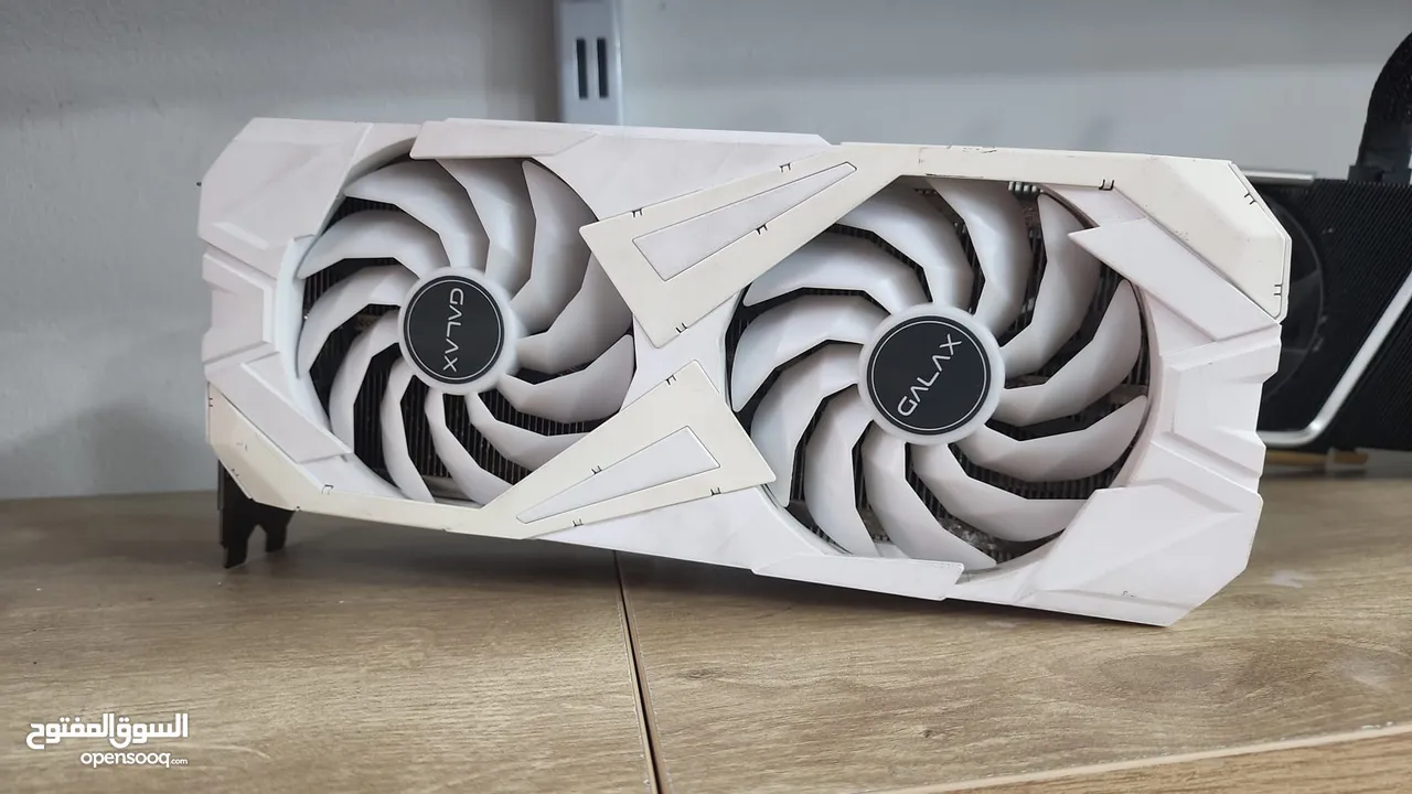 متوفر كروت شاشة بسعار مميزة