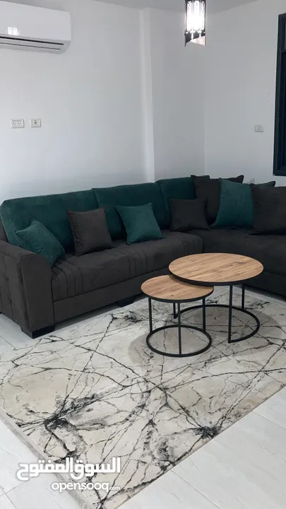 وسط البلد وعفش جديد لم تسكن من قبل