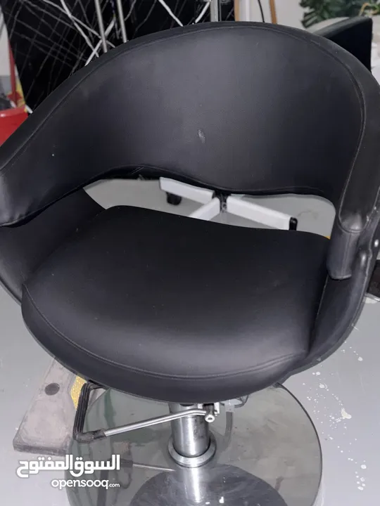 Salon chair for sale
