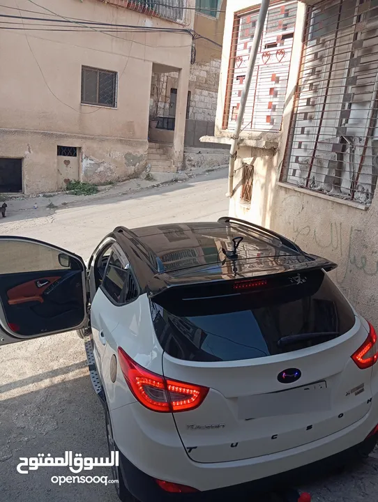 توسان معدل على 2014 فل اضافات