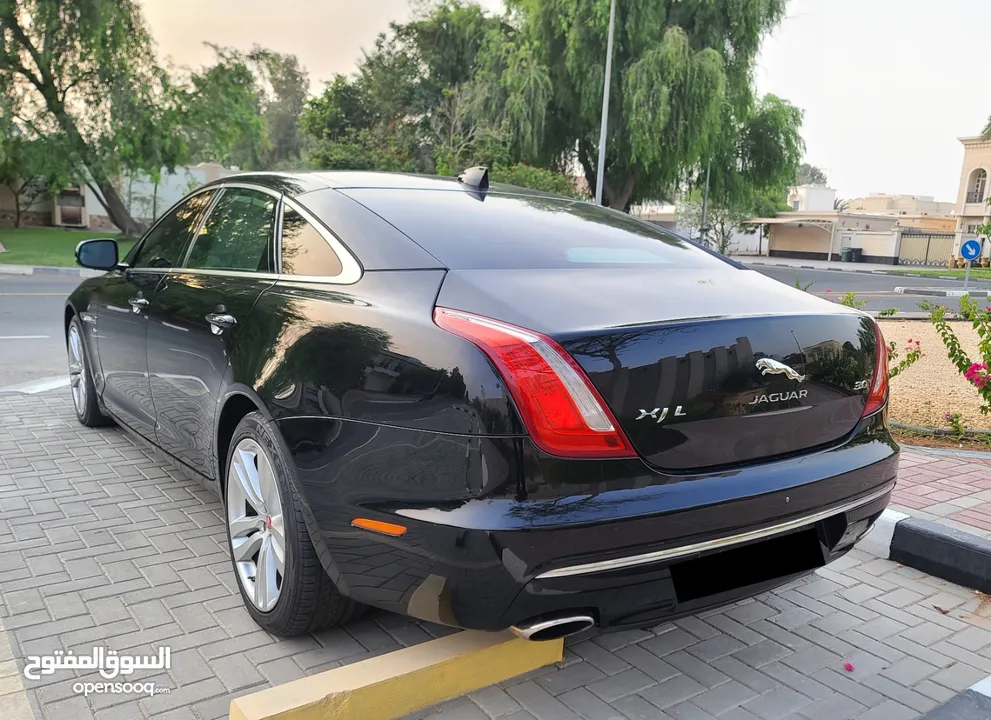 Jaguar XJL 2016, 3.0 Supercharged Engine, GCC, TOP OF THE LINE