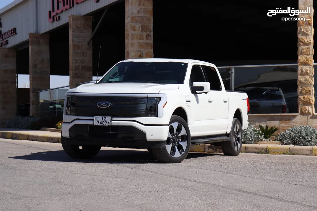 Ford f150 Lightning 2023 Platinum