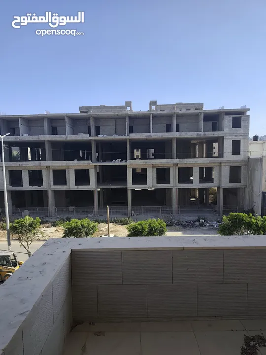 شقه للبيع الشارع العسكري