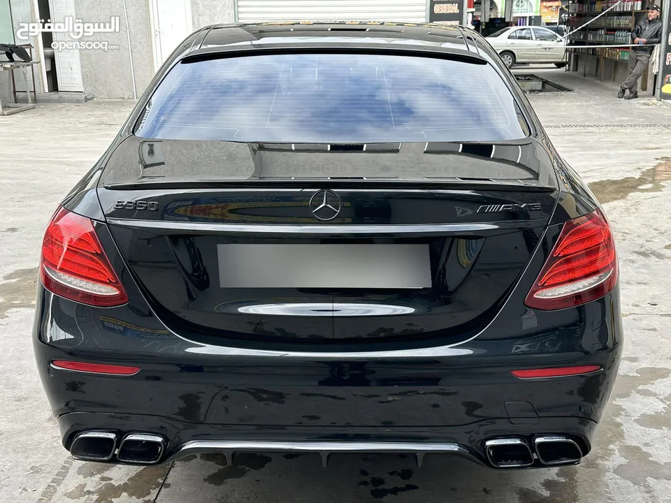 مرسيدس E350 سبيشل اوردر الوحيدة كت 63 عداد AMG اصلي بلاك ايدشن من الشركة المواصفات خاصة غرغورية