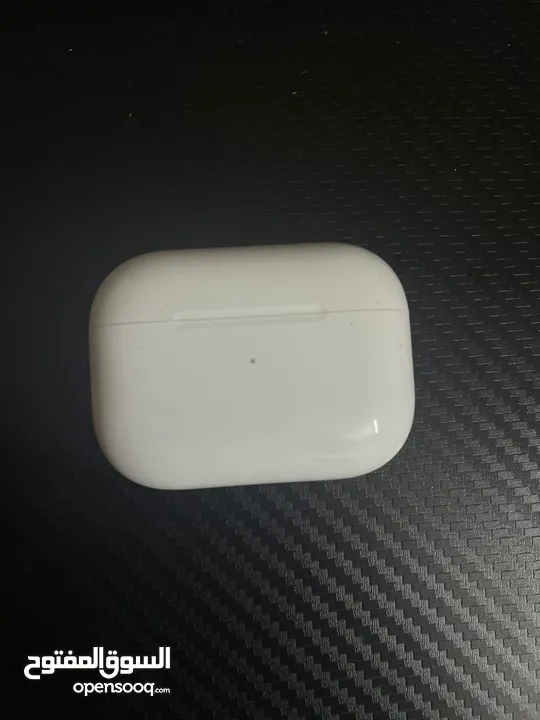 Apple AirPods Pro 2 اصلية للبيع بسعر حرق