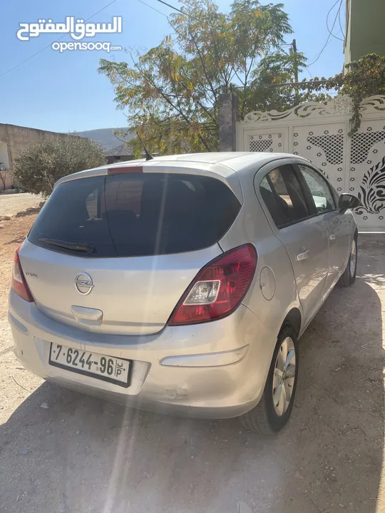 اوبل كورسا 2015