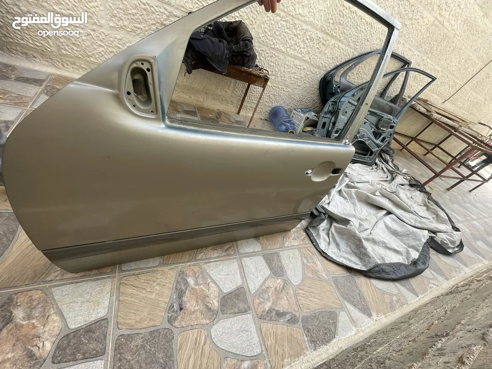 بواب مرسيدس قرش ونص بحال الوكالة