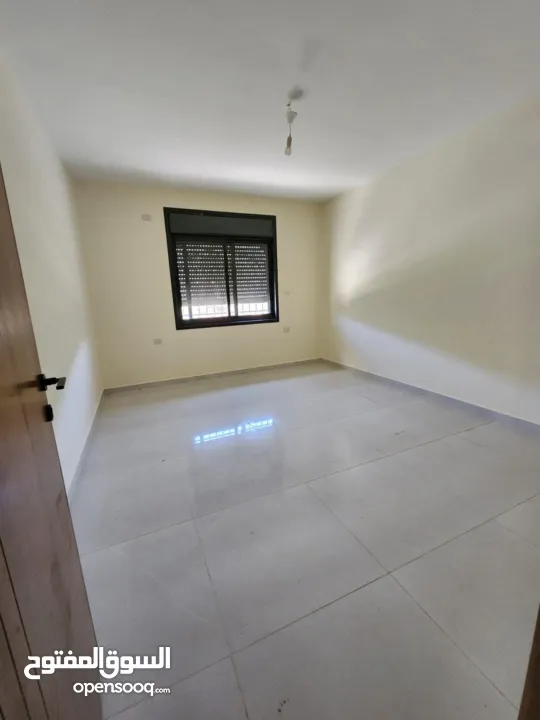 فلل للبيع  في منطقة سردا