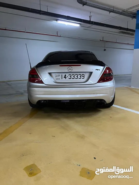 للإيجار فقط من عند ليون جروب اسعار تناسب الجميع  سيارة العشاق SLK مرسيدس