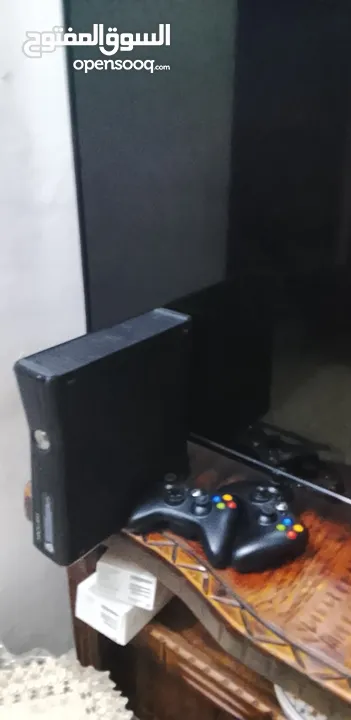 Xbox360 slim مهكر + ايدتين + 105 العاب  موجود بنابلس مع خدمة التوصيل لجميع المدن الضفة والداخل