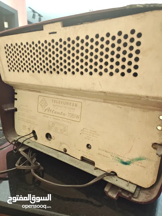 راديو تيليفونكن اتلانتا 7051w ، قديم جداً جداً