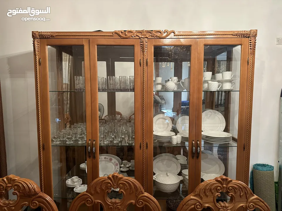 خزانه طاوله سفرة