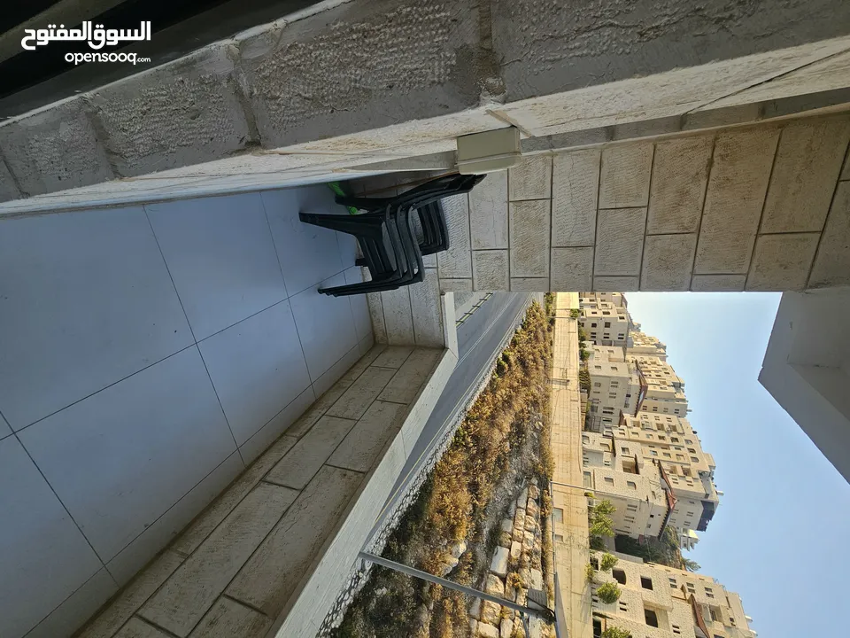 شقه مفروشه للايجار لعائله صغيره او عرسان