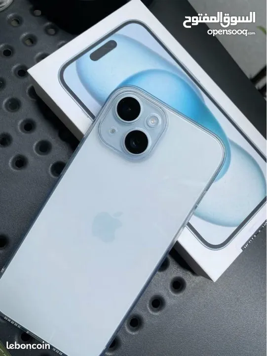 iPhone 15 (128GB/256GB) جديد  كفالة شرق اوسط لمدة عام من تاريخ الشراء الجهاز  يوجد بكج اصلي