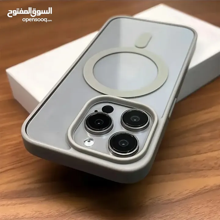 كفرات حماية لجهاز ايفون 14 برو للبيع بسعر حرق
