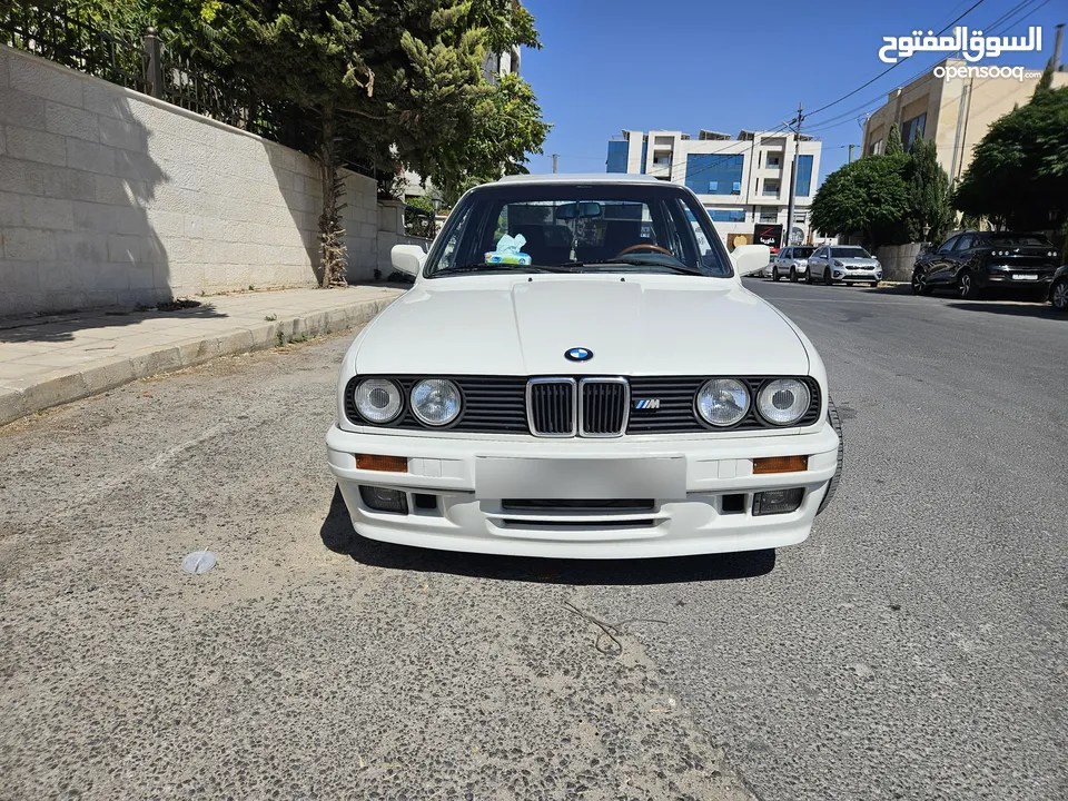 بوز النمر مواصفات كاملة . 1990 E30 M-technic II. كل اشي راكب أصلي BMW
