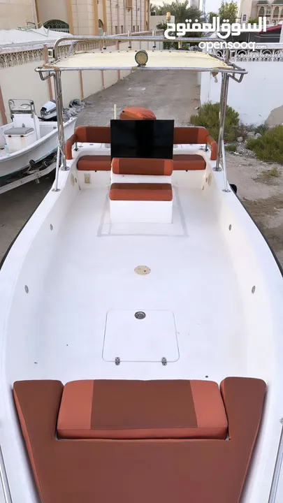 قارب سيماستر 27 قدم