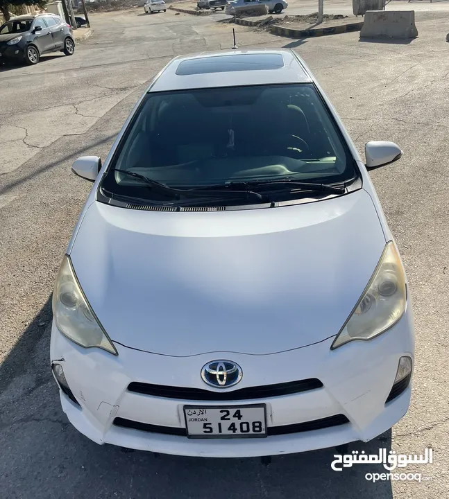 Toyota prius c 2013 تويوتا بريوس سي 2013