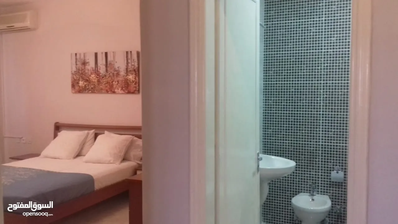 شقة مفروشة للإيجار 165م2 ( Property 11115 )-174848041