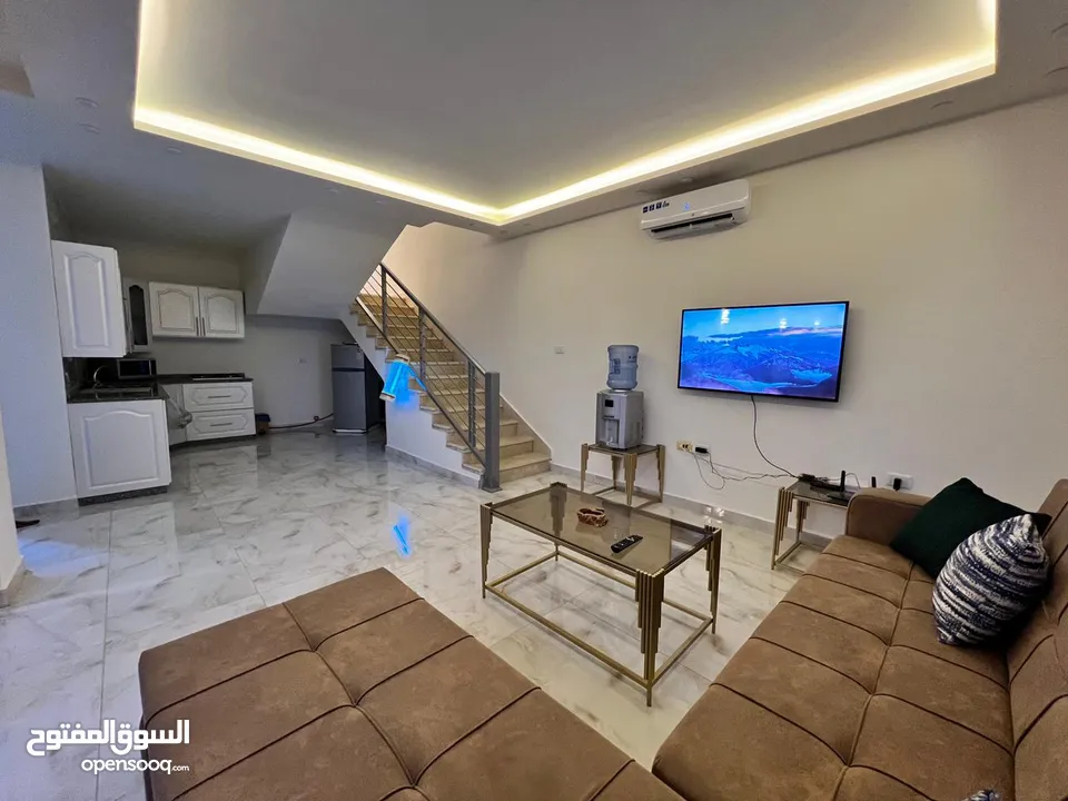 شاليه بمواصفات فاخره في البحر الميت للبيع