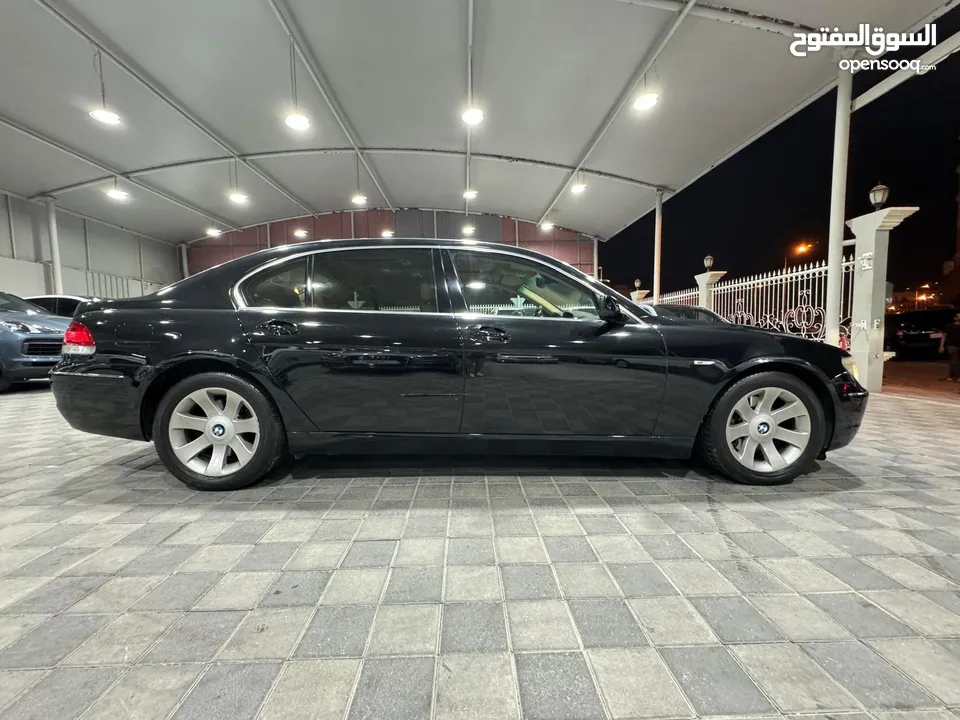 BMW 750 LI V8