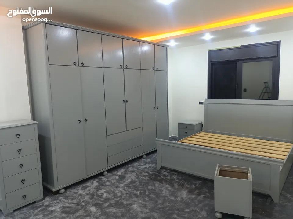 نجار متنقل ودهان  موبيليا بكافة أنواعها .....