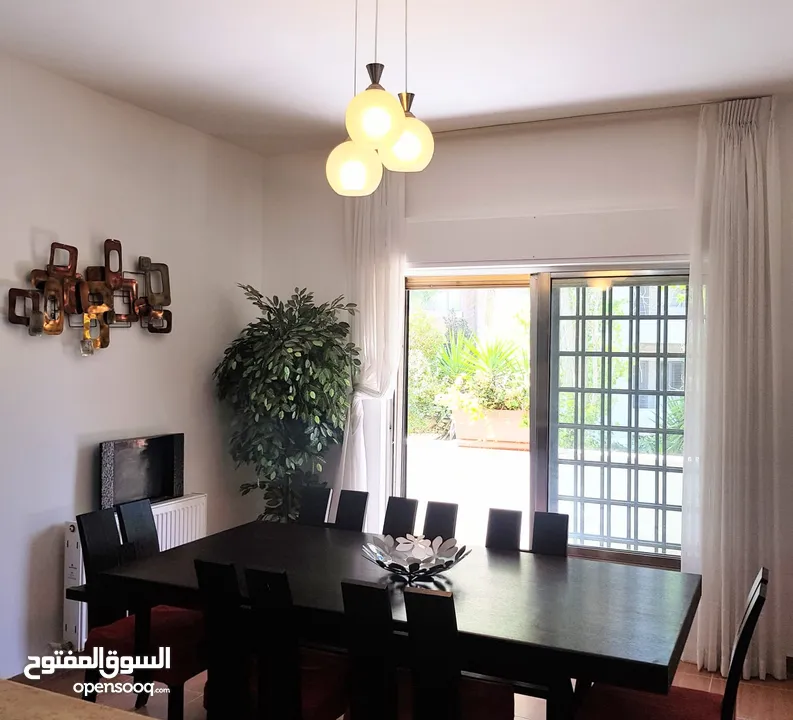 شقة مفروشة أول من ڤيلا اعلان رقم (Q35)