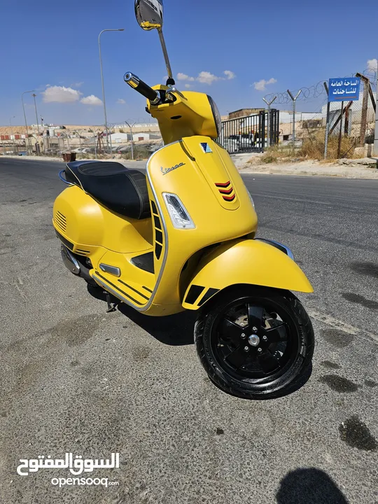 فيسبا GTS SUPER 2018 300cc  كفاله سنه بسعر مغري