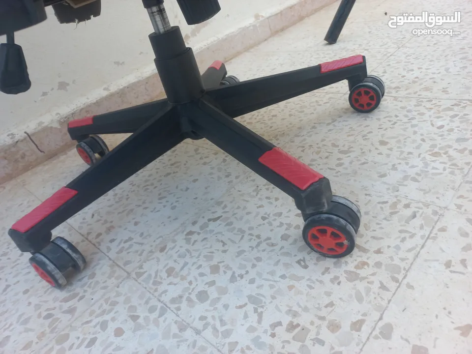 كرسيي قيمنق في حاله الوكاله