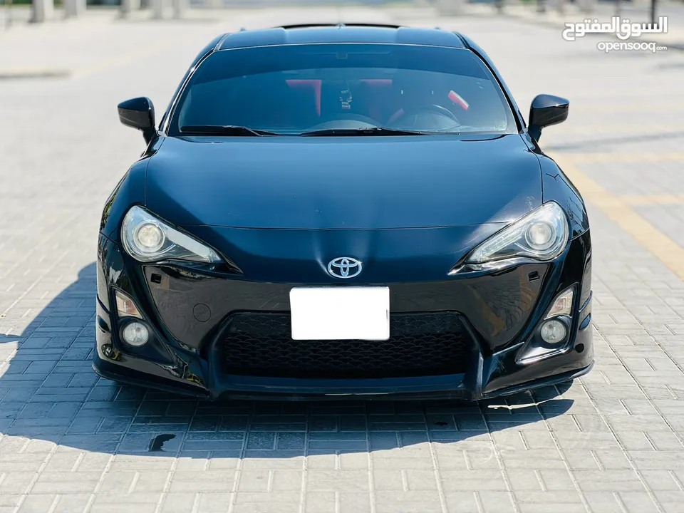 TOYOTA 86 HIGH 2013 MODEL FOR SALE