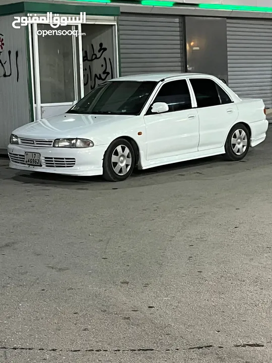 متسوبيشي لانسر موديل 1994