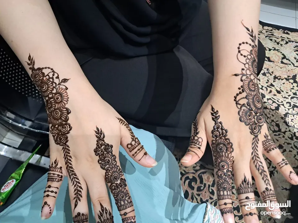 henna artist