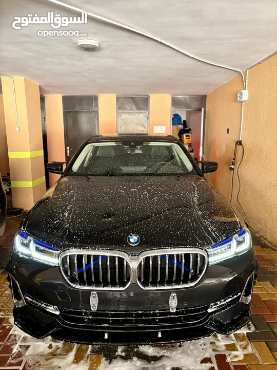 من الوكيل BMW 530e بسعر خيالي