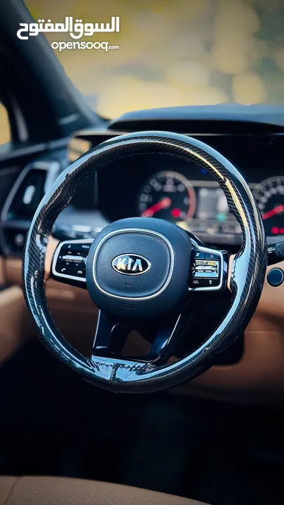 Kia Sorento فئة رجال الأعمال  عرض حرق حرق حبة مميزة بخواتها  فحص نخب نخب  تناول فوري