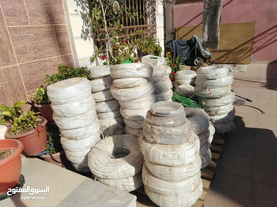 نشتري جميع انواع الخردة والحديد والألمنيوم والموتورات والنحاس والمكيفات والتنكات والبطاريات والكمبيو