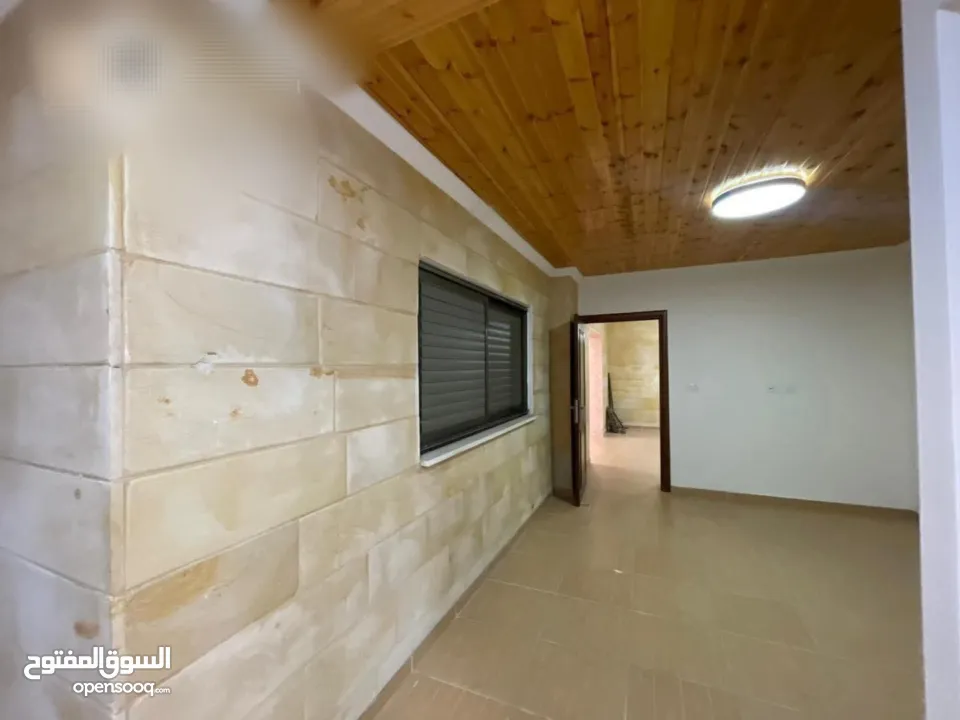 روف سكني للبيع