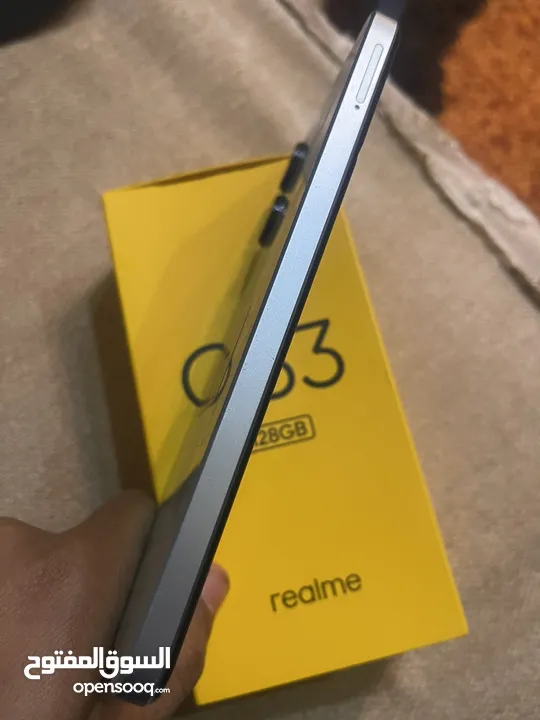 Realme c33