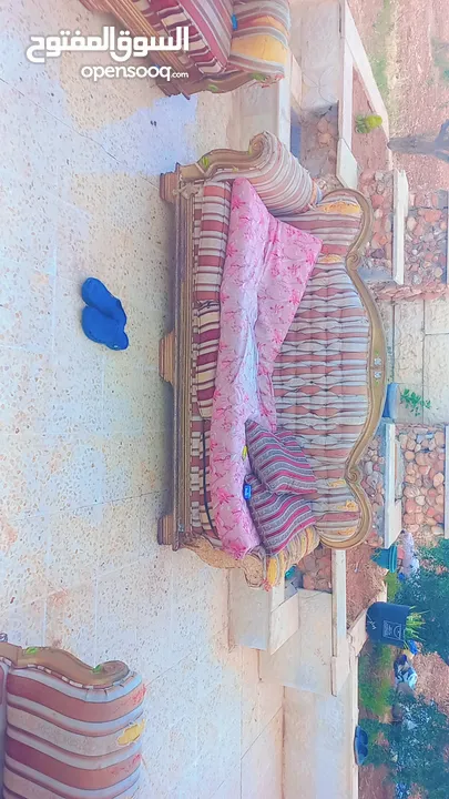طقم كنب خشب للبيع