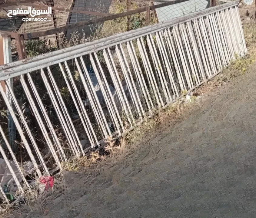 دربزين حديد ثقيل القطعه