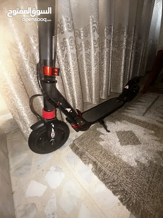 سكوتر كهربائي