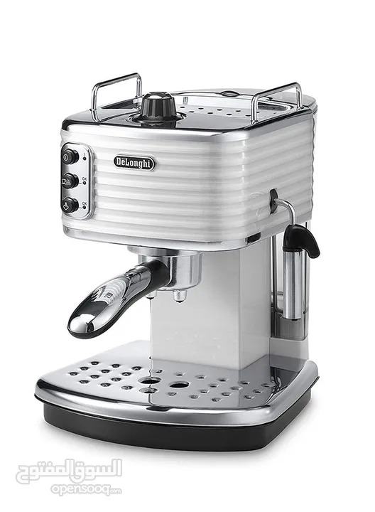 You can now make coffee in a wonderful way and with high quality using the De'Longhi coffee machine.