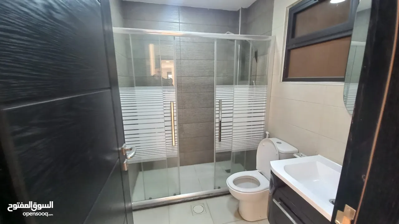 شقة للبيع في دير غبار  ( Property ID : 41122 )