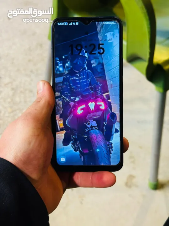 للبيع او للبدل على ايفون 11