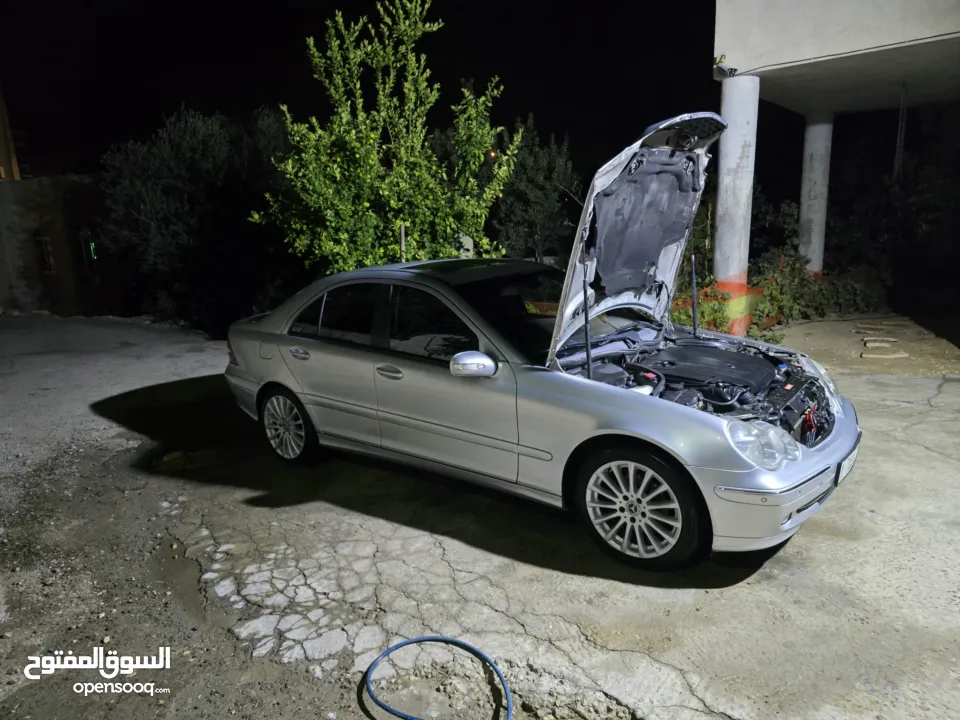 مرسيدس c220 2007