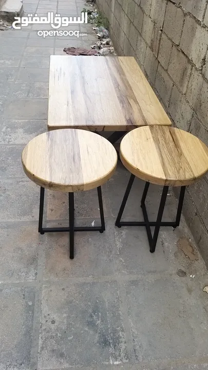 طاولات وسط خشب طبيعي بالكامل