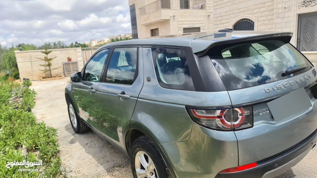 Land Rover Discovery Sport- لاند روفر ديسكفري سبورت