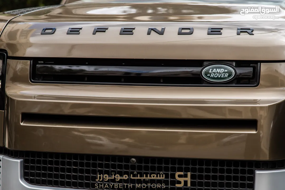 Land Rover Defender 2022 Plug in hybrid Black package